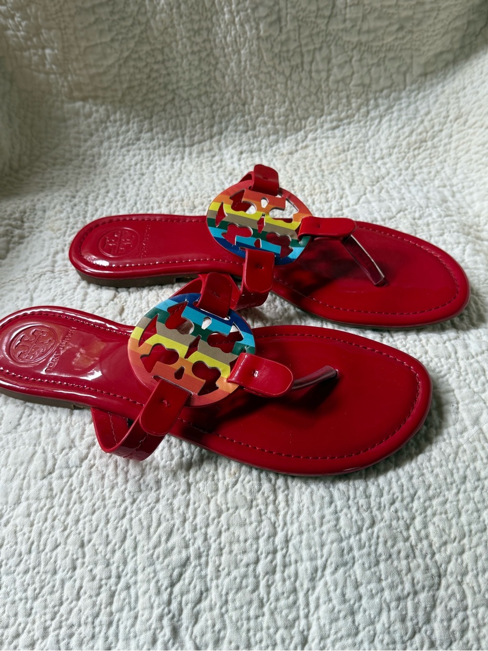 Tory Burch Red Patent Miller Sandals Rainbow Logo Pride Colorful Thong